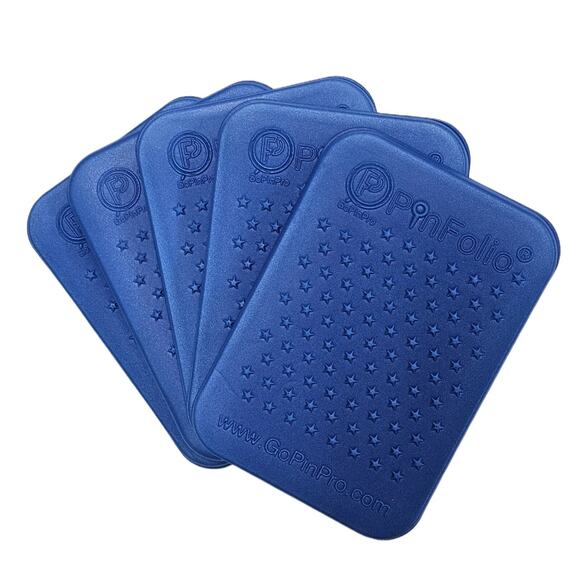 Itty Bitty Pinfolio Mini Pin Board By GoPinPro BLUE - Picture 1 of 1
